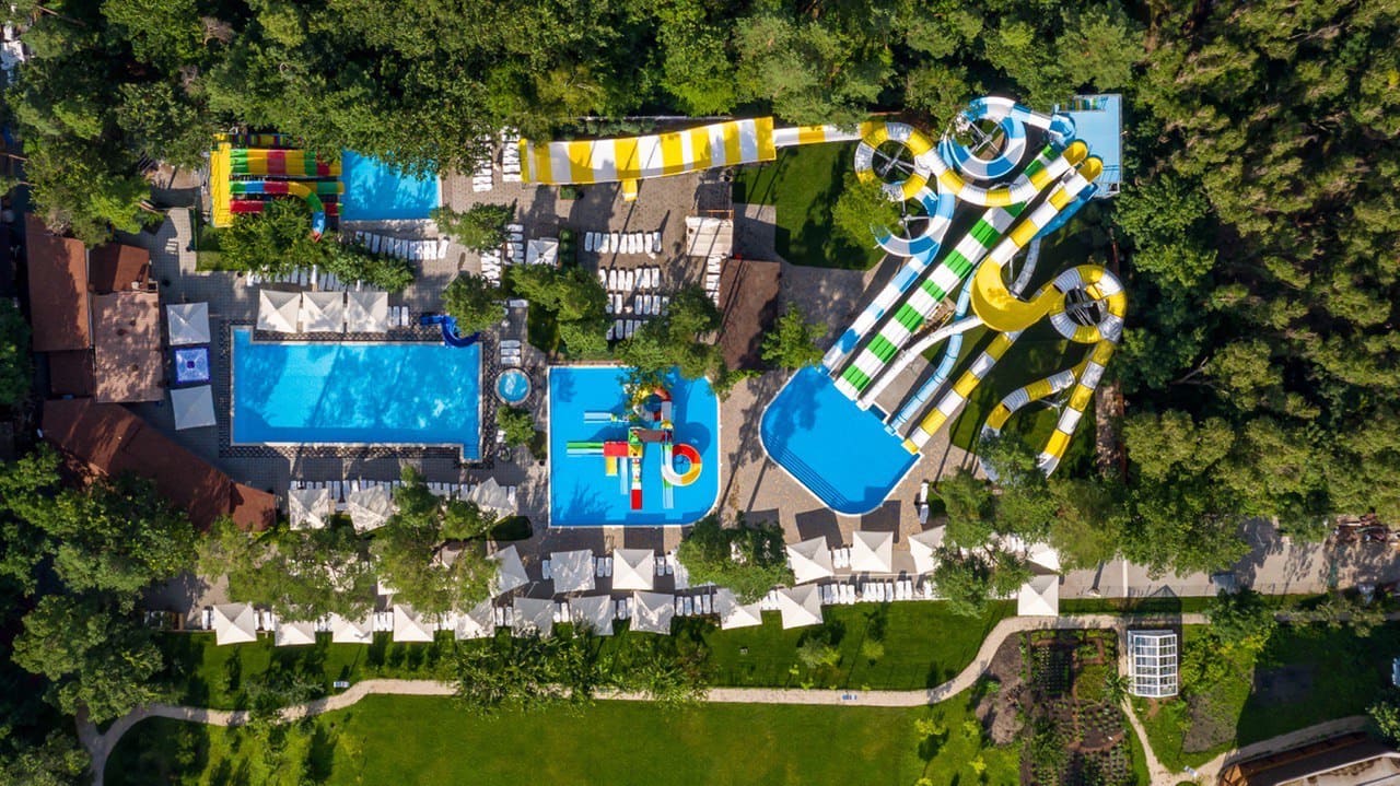 У які аквапарки піти в Дніпрі: 3 варіанти для спекотного літа