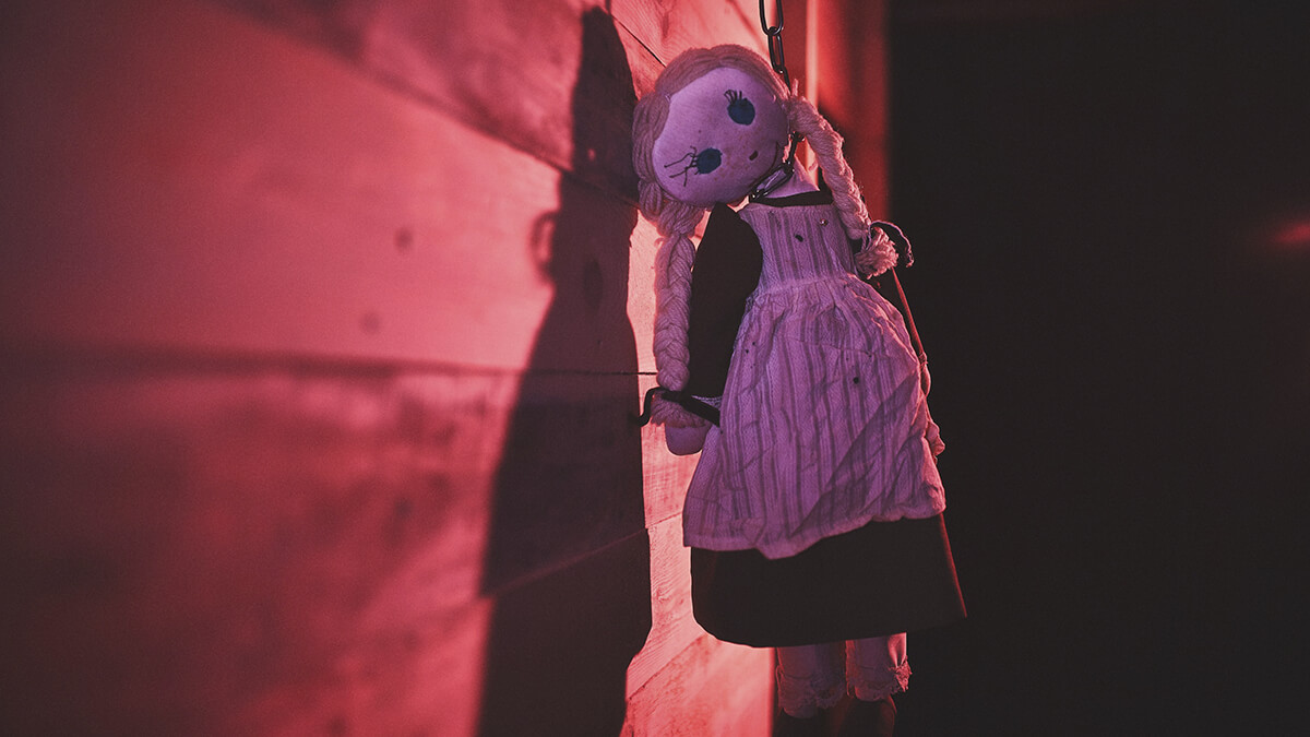 Хорор, з Актором Таємниця Люсі