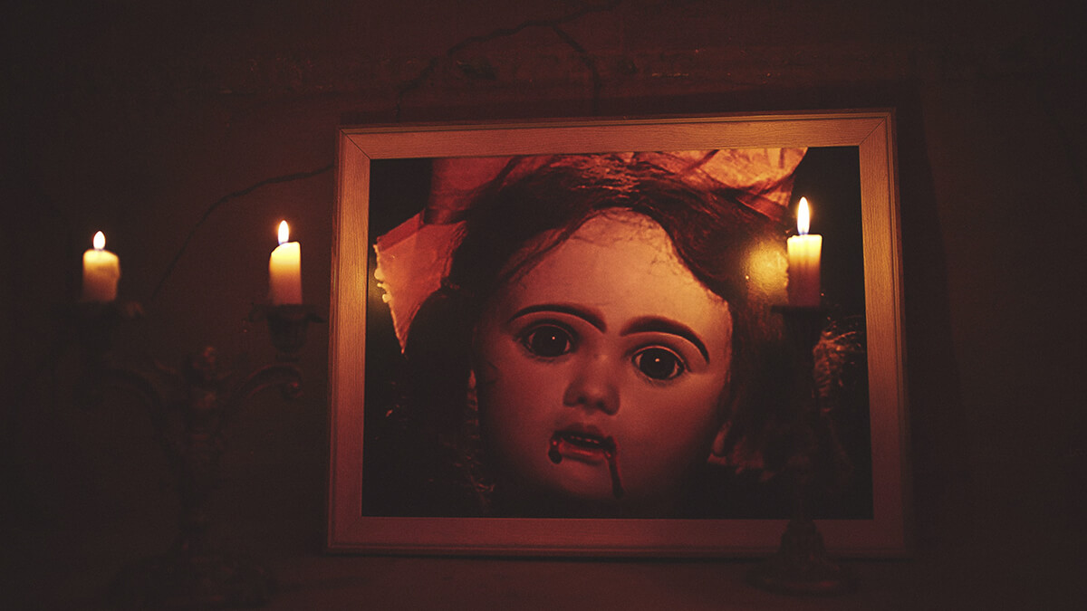 Хорор, з Актором Таємниця Люсі