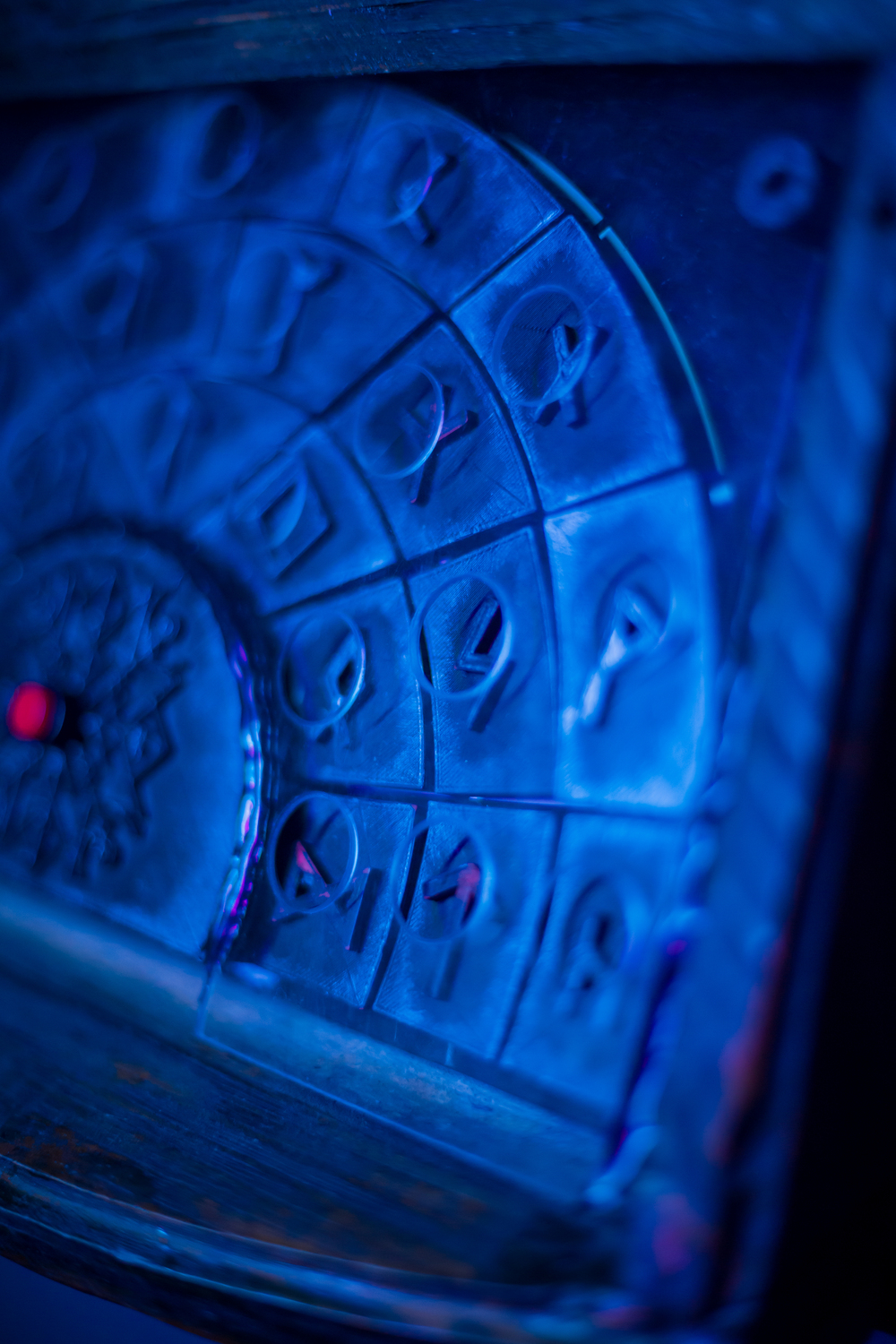 Містика, з актором Портал Привидів