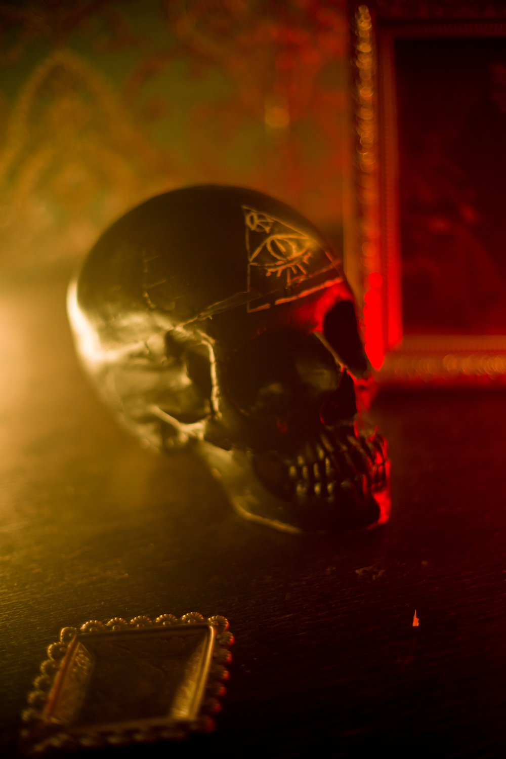 Хорор, з 1-2 акторами Вигнання