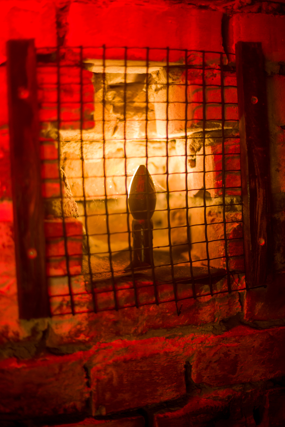 Хорор, з 1-2 акторами Вигнання