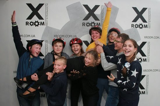 Куди піти краще, в кінотеатр або в квест кімнату Дніпро?