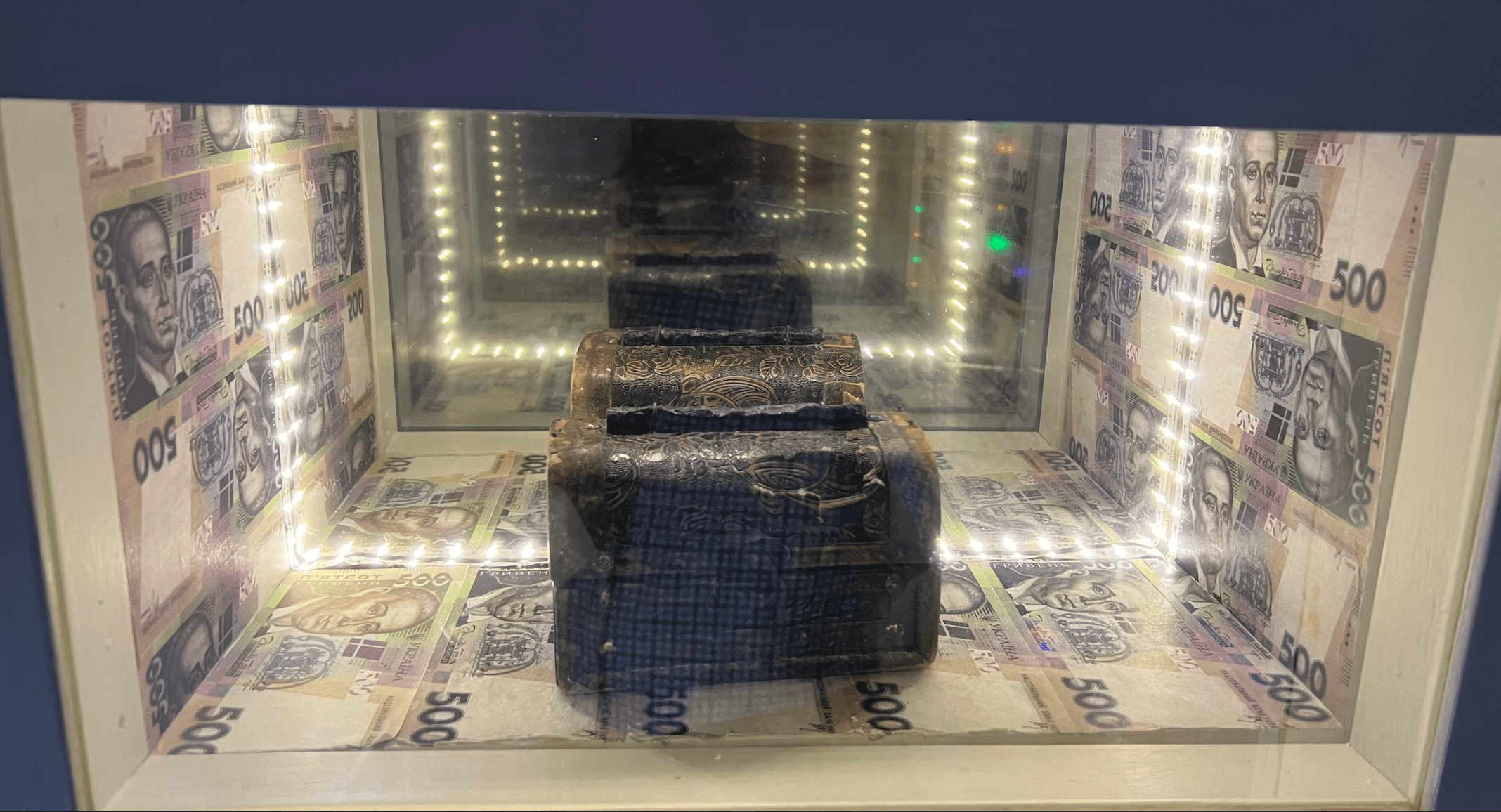 Пригоди, 90 хв Капелюх Фокусника